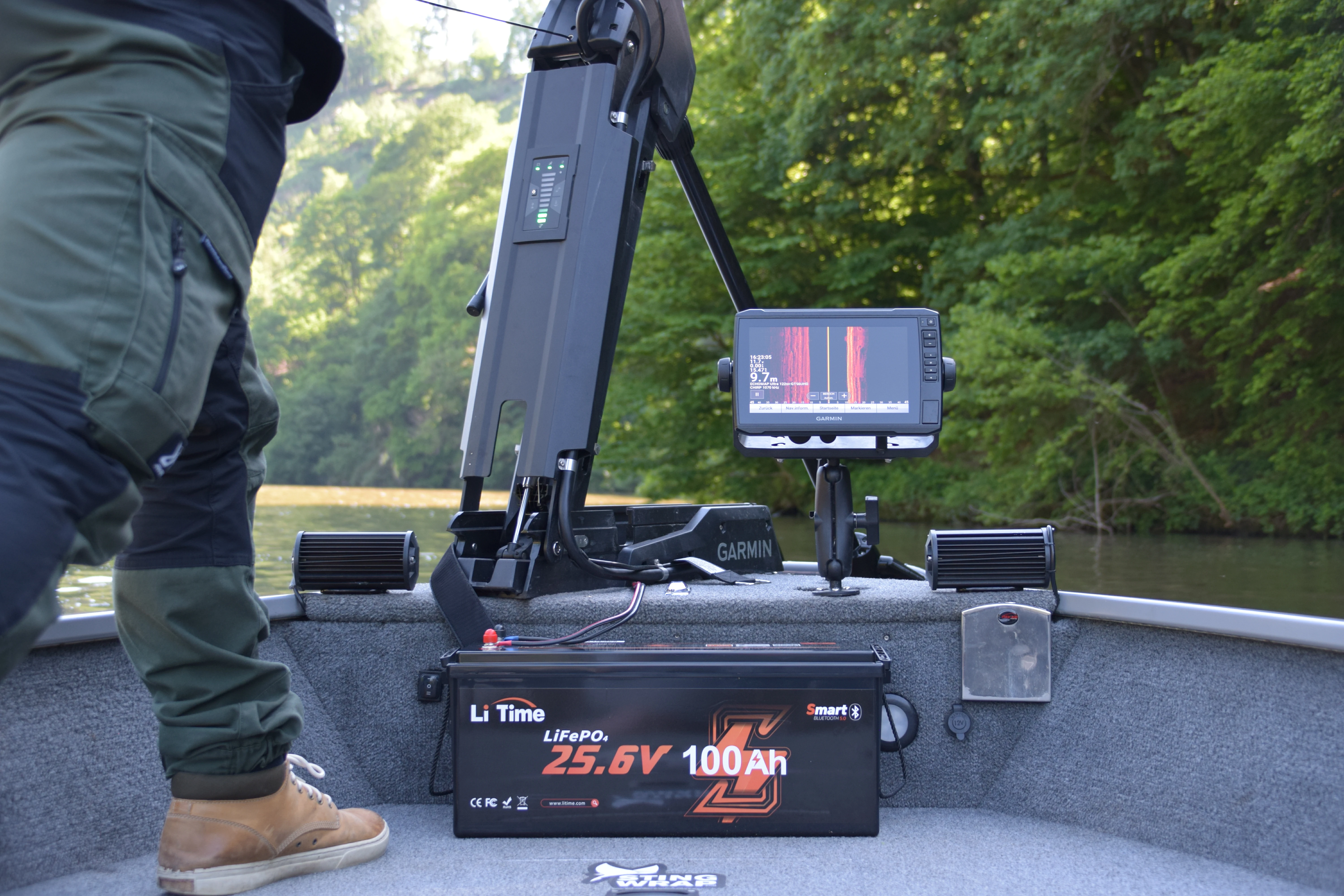 LiTime 24V 100Ah LiFePO4 Marine Battery Fishing Boat Power